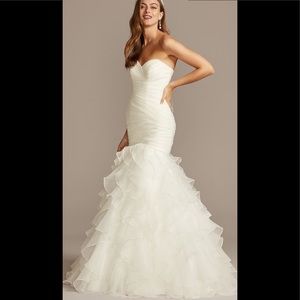 David's Bridal White Strapless Ruffle Wedding Dress